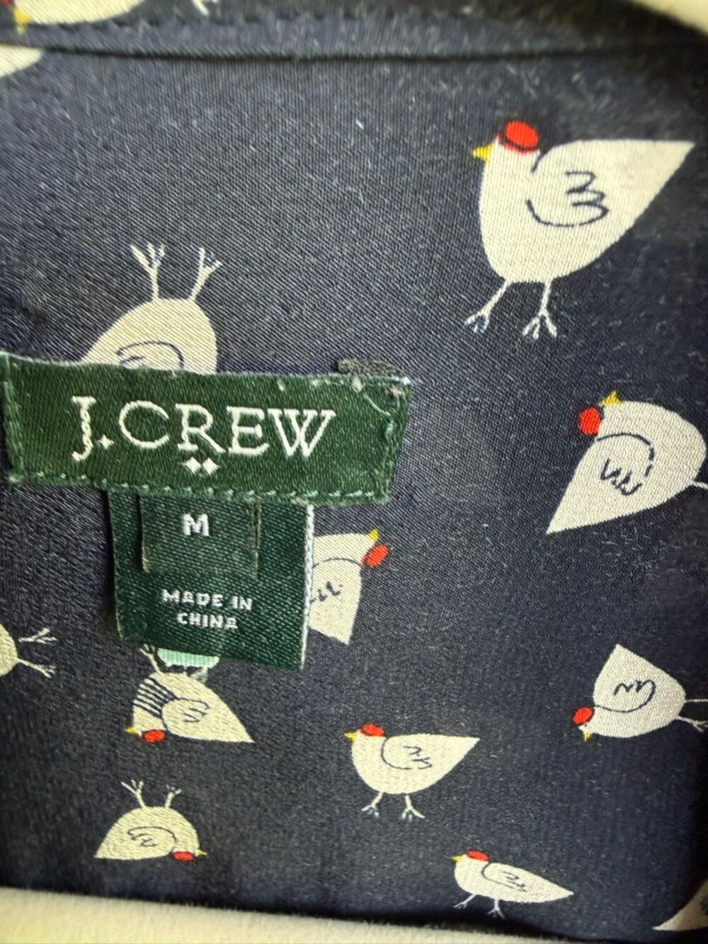 J.Crew Silk Chicken Print Blouse Medium Novelty Button Down 100% silk - Picture 4 of 5